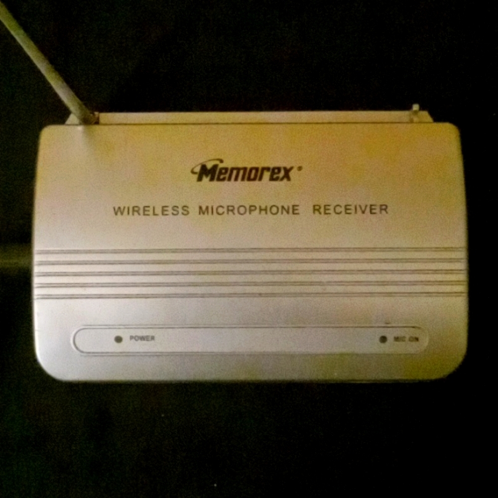 Memorex wireless🎤microphone receiver.9V.Perfect Protection.